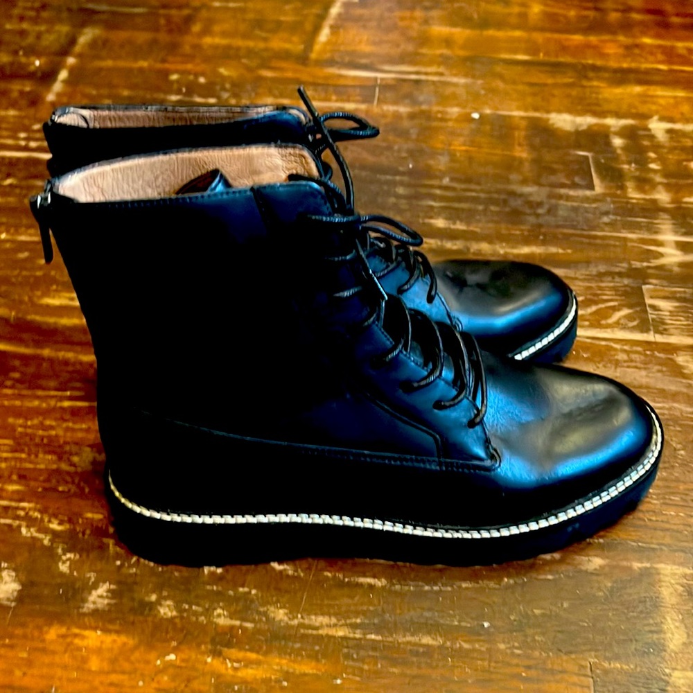 Madewell Leather Combat Boots size 10- Brand New